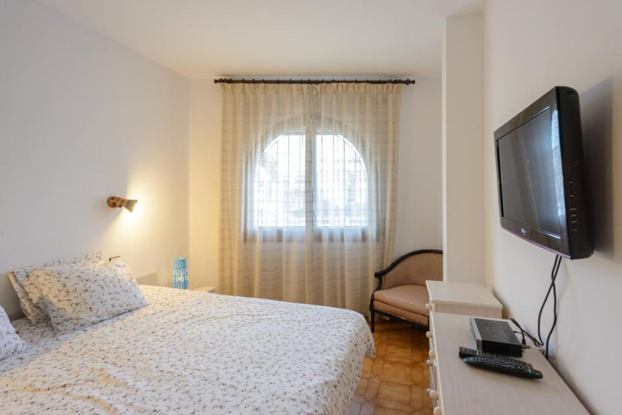 Appartement Rez De Jardin Emplacement #1 Empuriabrava Eksteriør billede